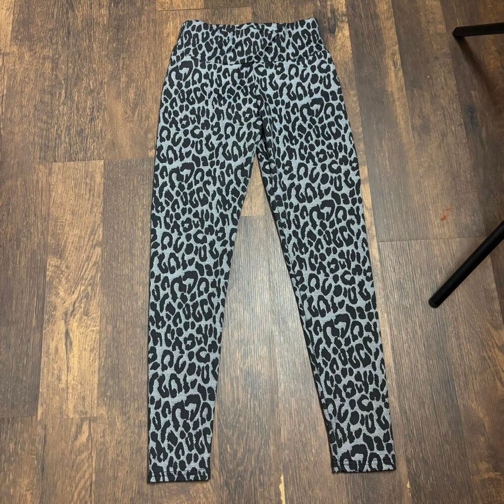 Shein Small Black Gray Leopard Print High Waist Leggings